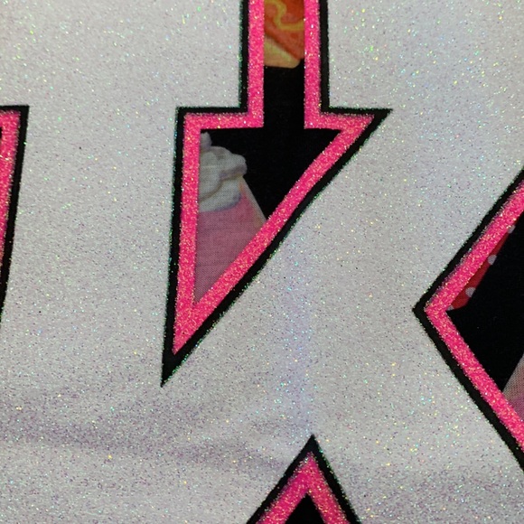 Justice letter K glow in the dark shirt - Picture 2 of 7